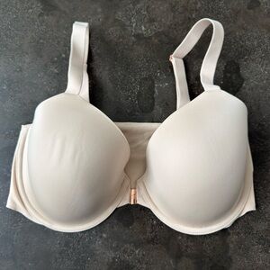 Victoria's Secret Beige Bra 36DD